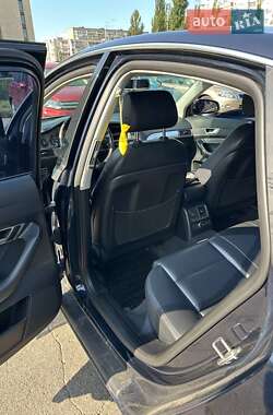Седан Audi A6 2004 в 