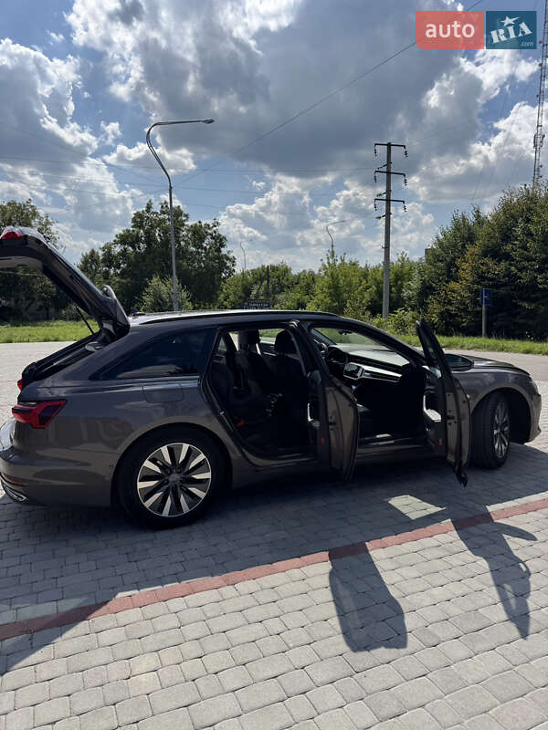 Универсал Audi A6 2019 в Староконстантинове