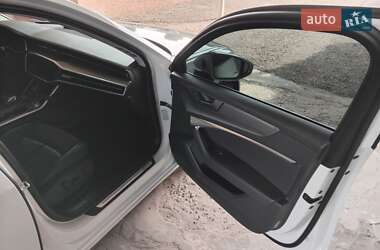 Седан Audi A6 2021 в 