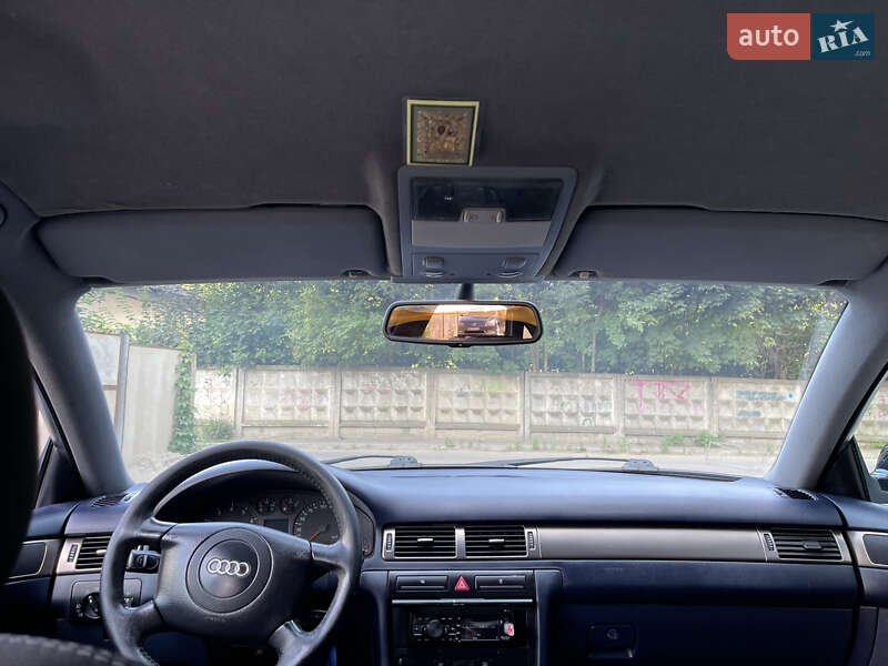 Седан Audi A6 1999 в Луцке