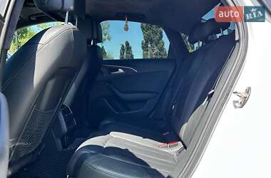 Седан Audi A6 2013 в 