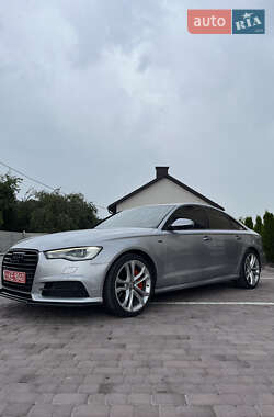 Седан Audi A6 2015 в 
