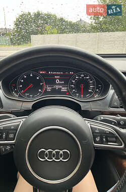 Седан Audi A6 2015 в 