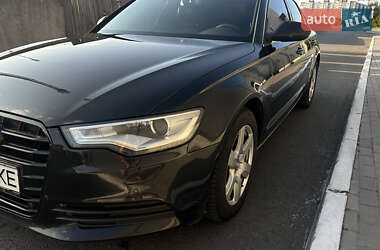 Седан Audi A6 2012 в 