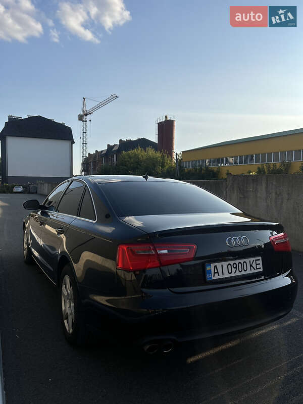 Седан Audi A6 2012 в Киеве
