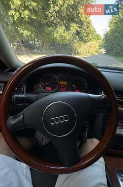 Седан Audi A6 2003 в 