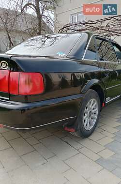 Седан Audi A6 1995 в 