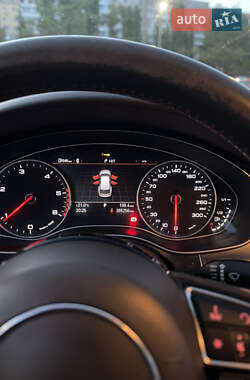 Универсал Audi A6 2013 в 