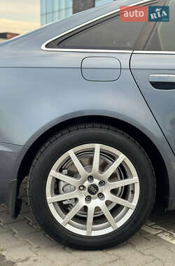 Седан Audi A6 2004 в 