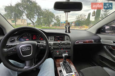 Седан Audi A6 2004 в 