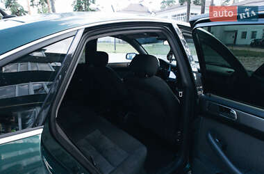 Седан Audi A6 1997 в 