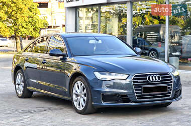 Седан Audi A6 2015 в 