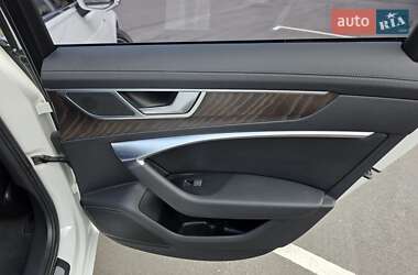 Седан Audi A6 2021 в 