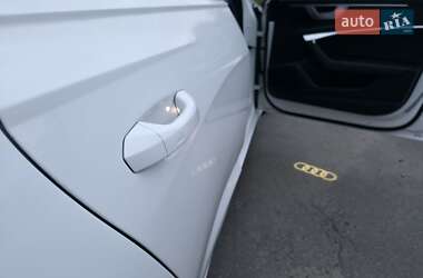 Седан Audi A6 2021 в 
