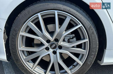 Седан Audi A6 2019 в 