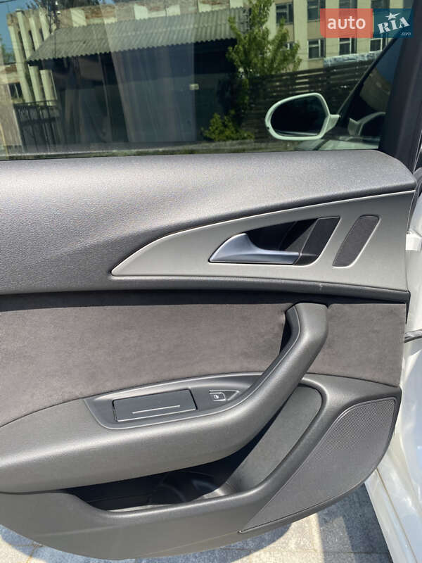 Седан Audi A6 2013 в Тячеве