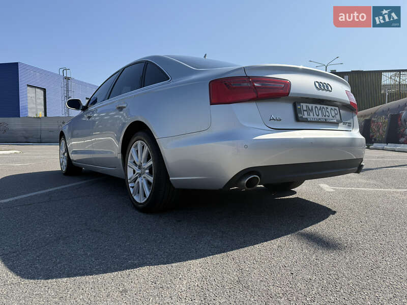 Седан Audi A6 2014 в Киеве