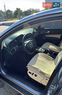 Седан Audi A6 2004 в 