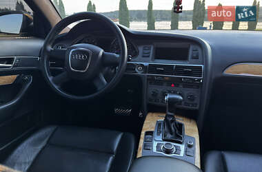 Седан Audi A6 2006 в 