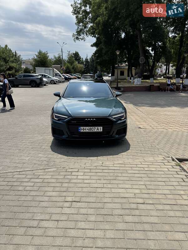 Седан Audi A6 2020 в Одессе