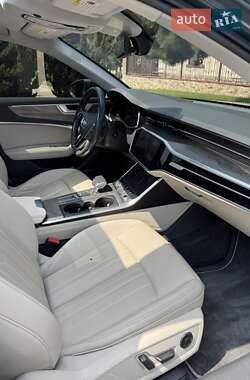 Седан Audi A6 2020 в 