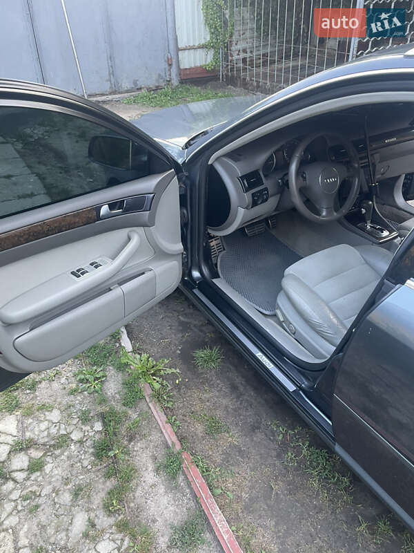Универсал Audi A6 2002 в Киеве