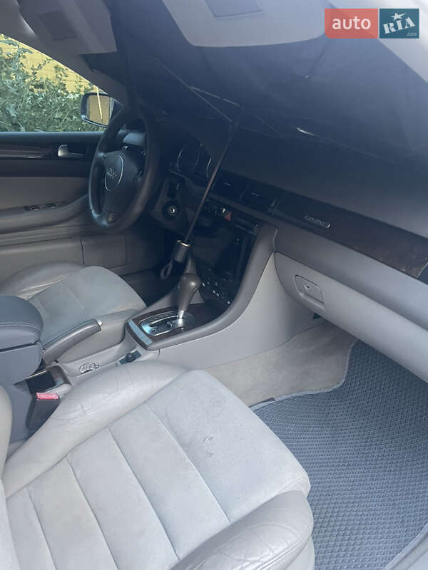 Универсал Audi A6 2002 в Киеве