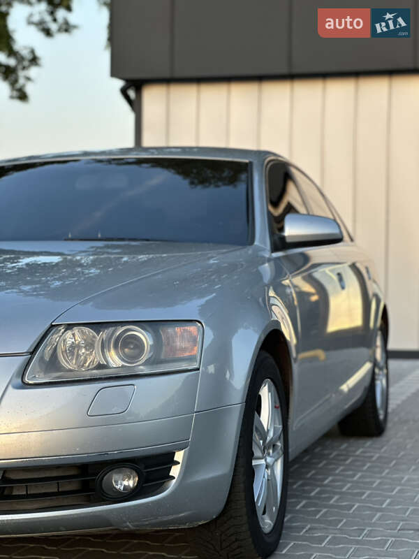 Седан Audi A6 2005 в Владимире