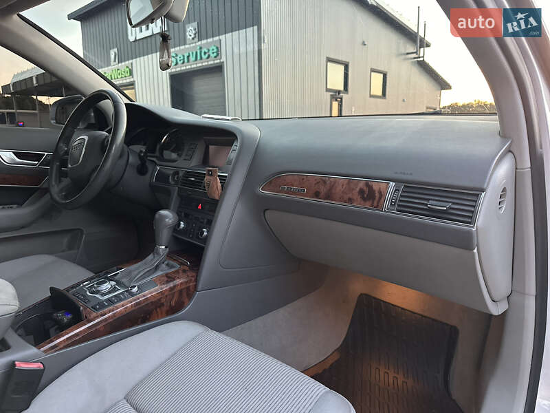 Седан Audi A6 2005 в Владимире