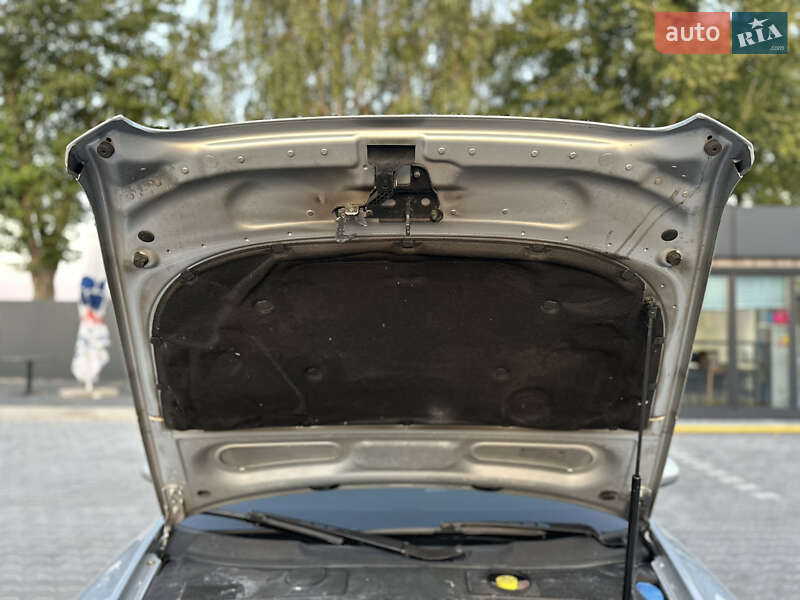 Седан Audi A6 2005 в Владимире
