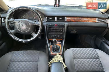 Седан Audi A6 1998 в 