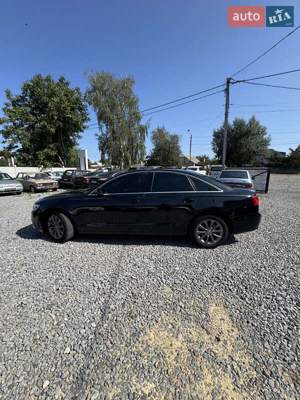 Седан Audi A6 2011 в Дергачах