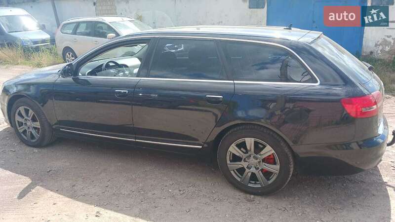 Универсал Audi A6 2010 в Коростене