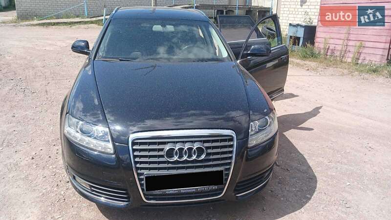 Универсал Audi A6 2010 в Коростене