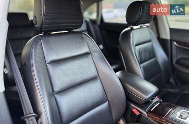 Седан Audi A6 2010 в 