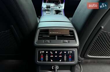 Седан Audi A6 2018 в 