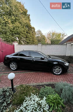 Седан Audi A6 2015 в 