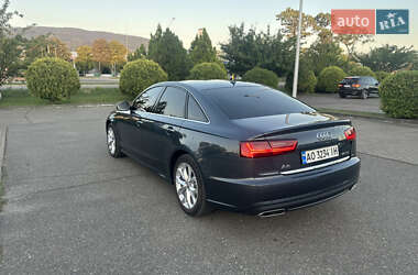 Седан Audi A6 2015 в 