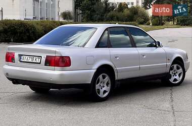 Седан Audi A6 1995 в 