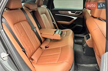 Седан Audi A6 2021 в 