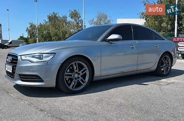 Седан Audi A6 2014 в Запоріжжі