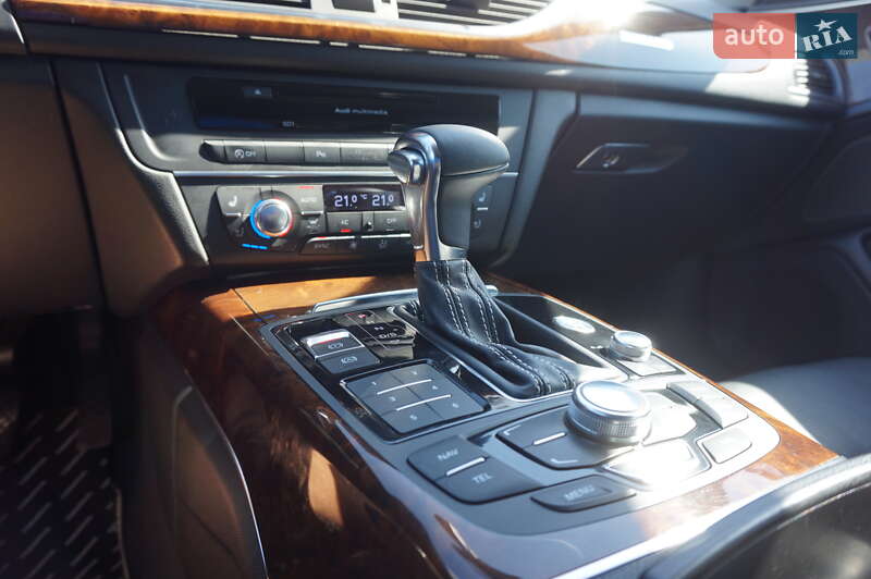Седан Audi A6 2011 в Одессе
