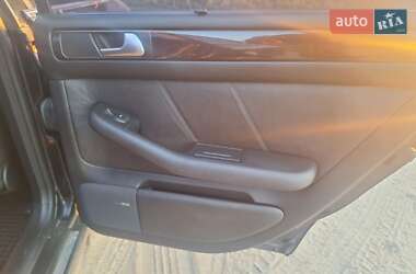 Седан Audi A6 2002 в 