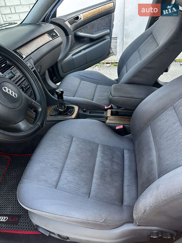 Седан Audi A6 1998 в Кременчуге