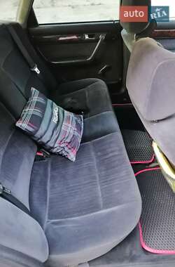 Седан Audi A6 1995 в 