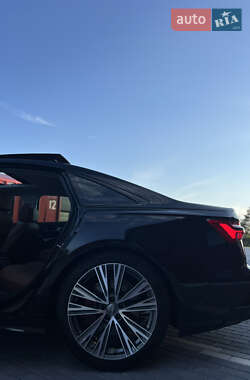 Седан Audi A6 2019 в 