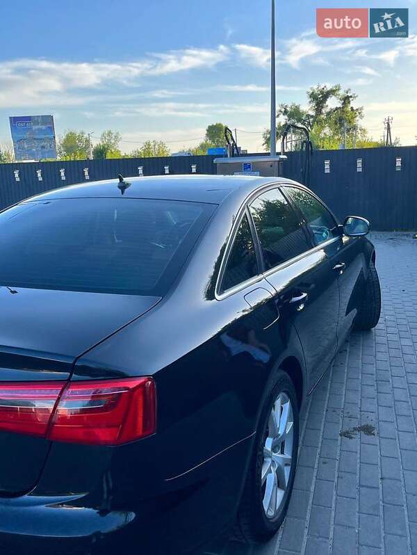 Седан Audi A6 2011 в Киеве