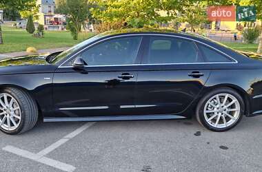 Седан Audi A6 2015 в 
