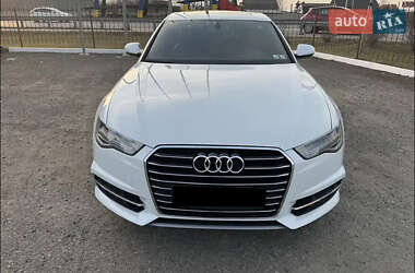 Седан Audi A6 2015 в 