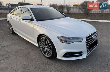 Седан Audi A6 2015 в 